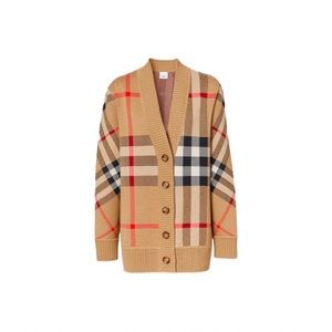 Burberry SS22  vintage Plaid V-neck sweater